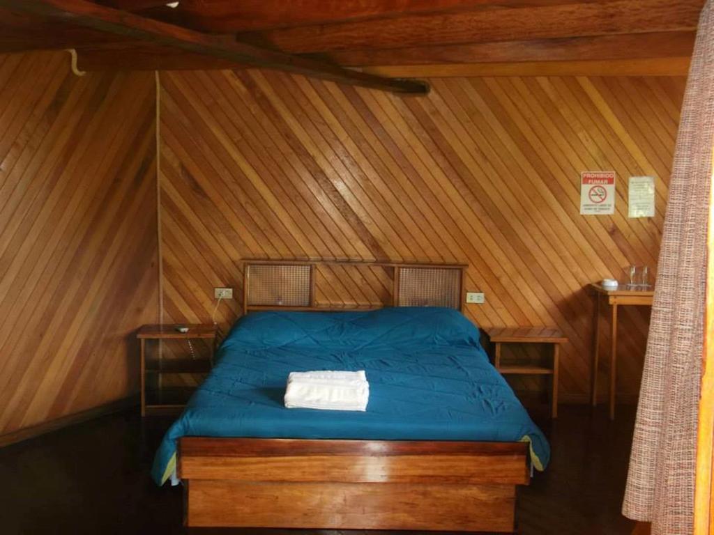 Hotel Las Fresas Del Volcan Poas Sabana Redonda ห้อง รูปภาพ